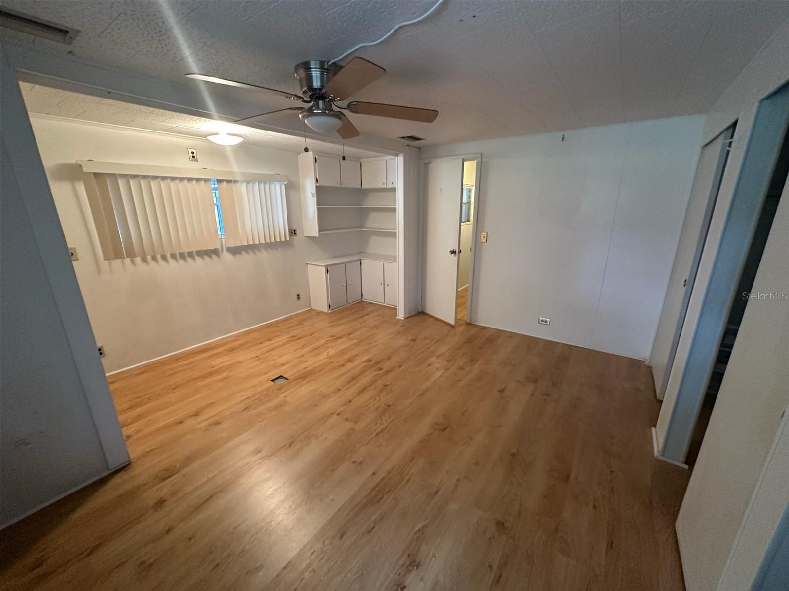 Image 8 of 22 For 603 Club Boulevard