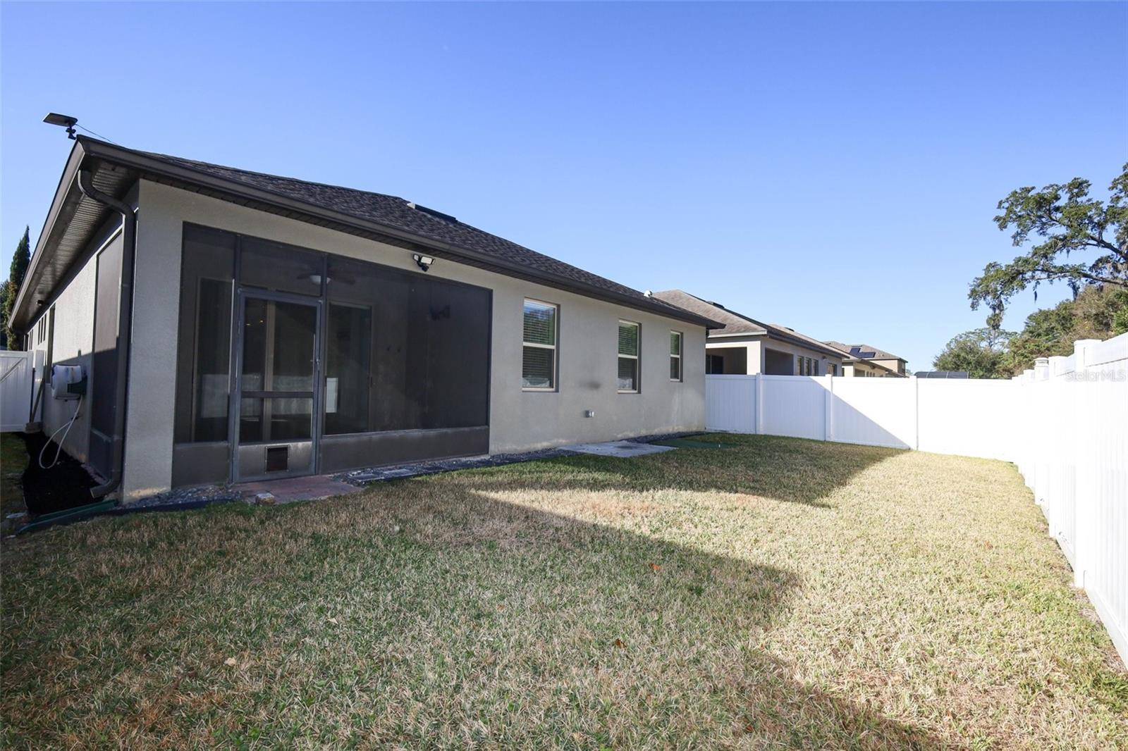 Image 20 of 21 For 4043 Lake Bosse View Drive