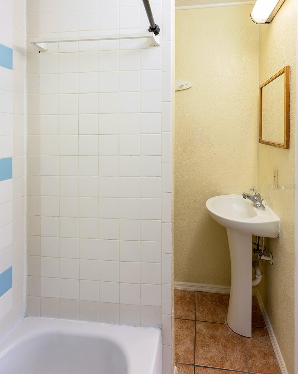 Image 10 of 17 For 1602 Starfire Lane