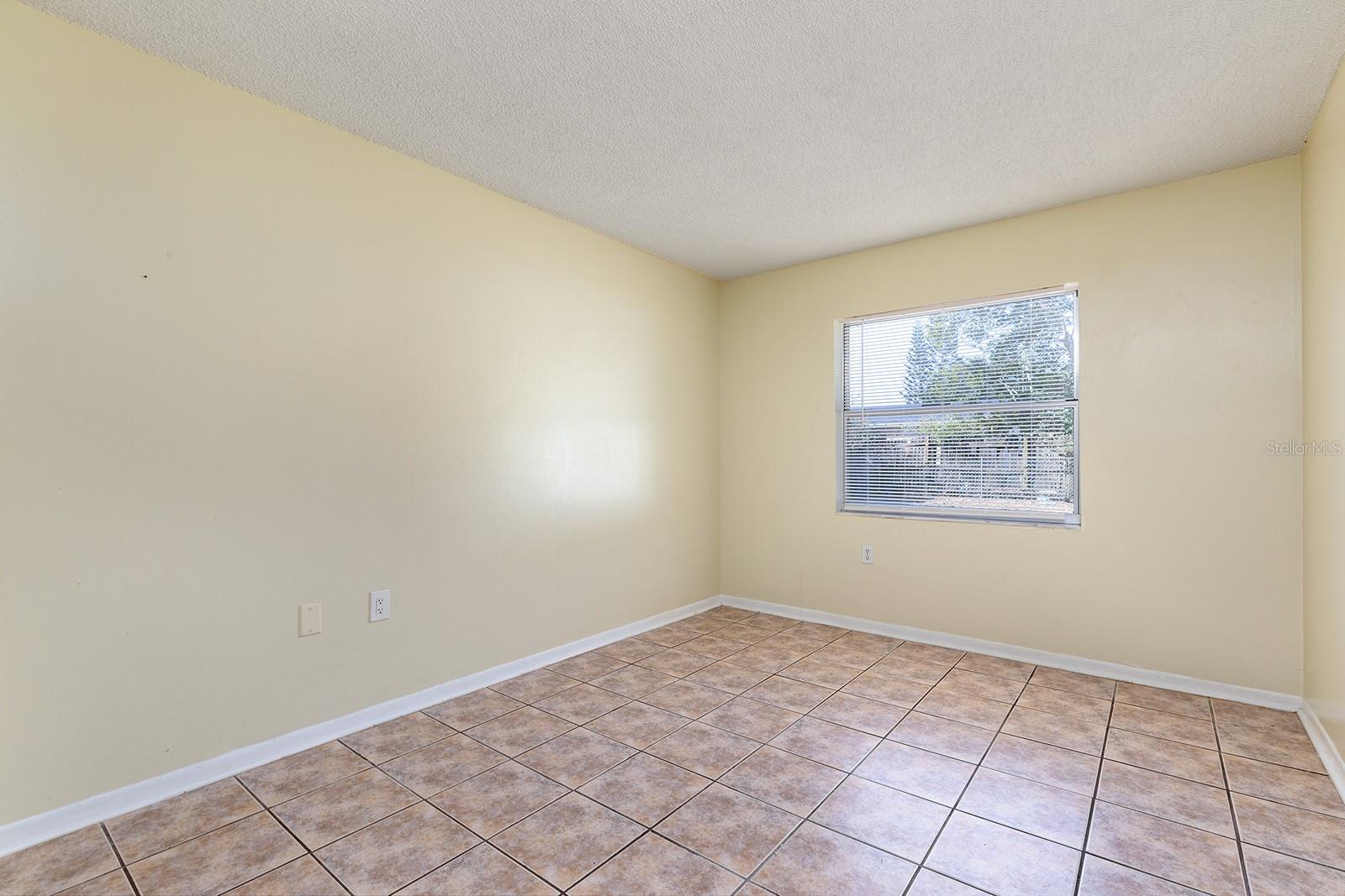 Image 13 of 17 For 1602 Starfire Lane