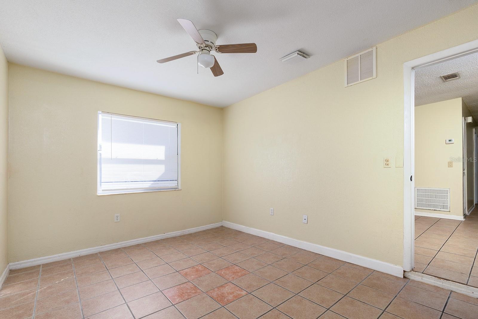 Image 8 of 17 For 1602 Starfire Lane