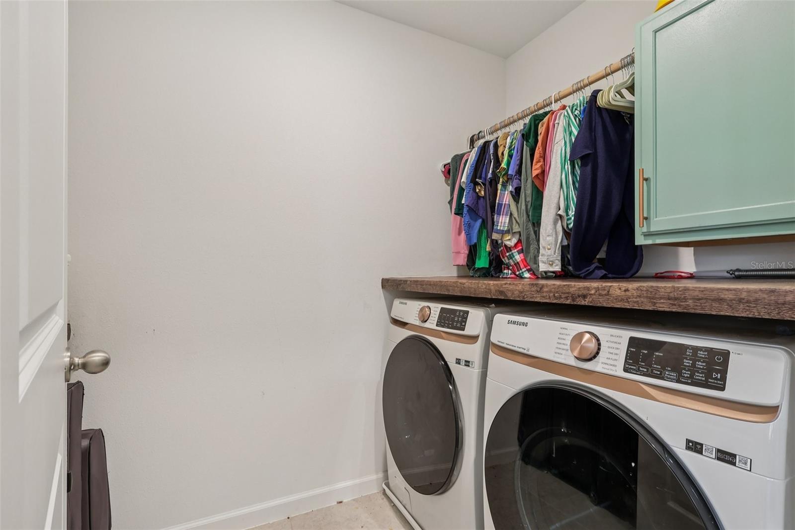 Image 16 of 23 For 2270 Hemingway Circle