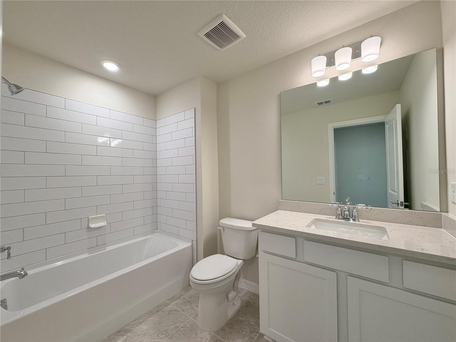 Image 19 of 27 For 16262 Bright Leaf Road