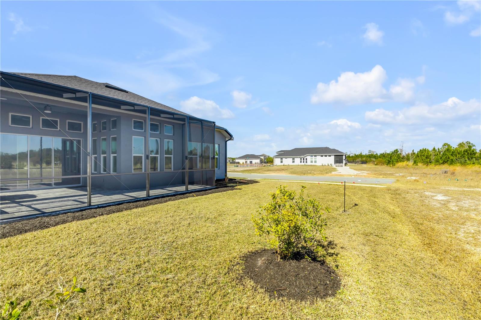 Image 25 of 33 For 246 Azure Mist Way