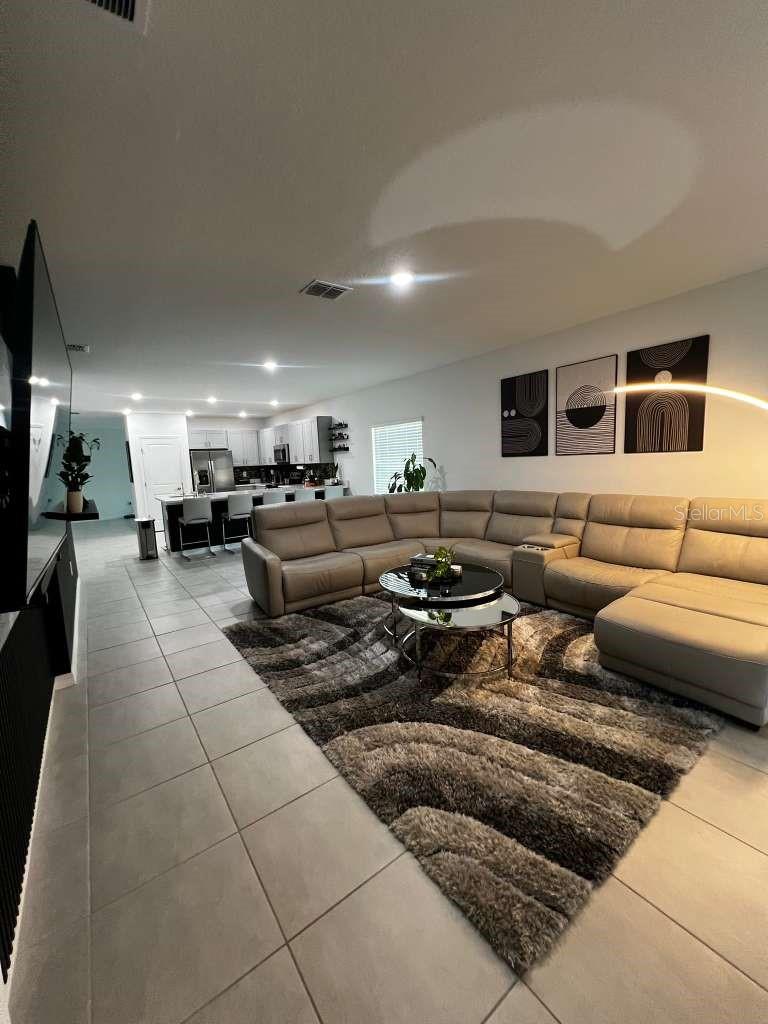 Image 10 of 20 For 205 Acorn Road