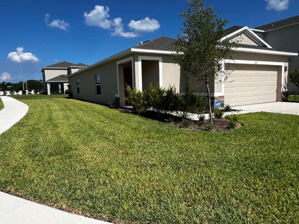 Image 2 of 20 For 205 Acorn Road