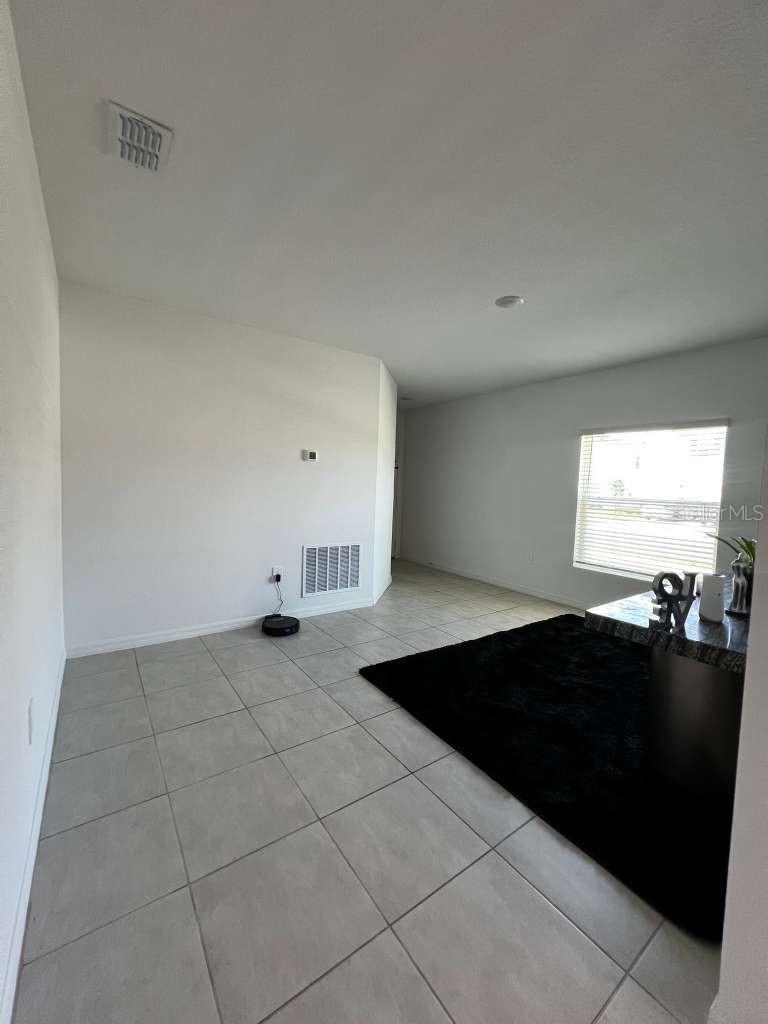 Image 8 of 20 For 205 Acorn Road