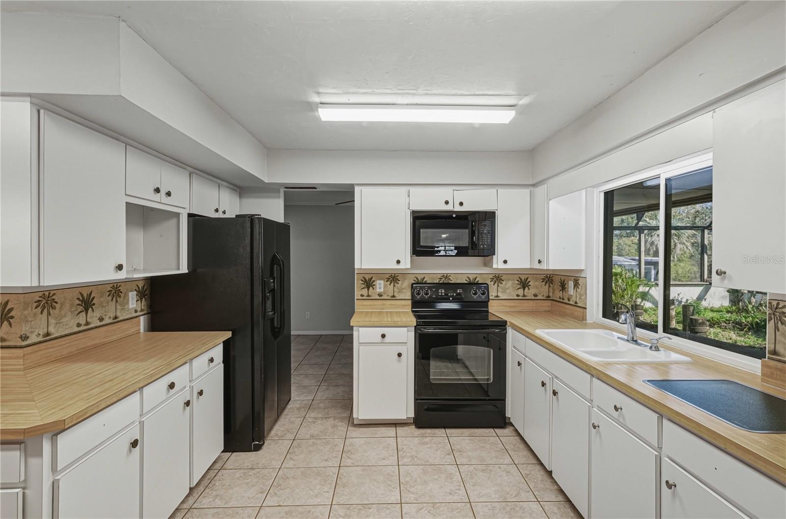 Image 9 of 51 For 4624 San Paulo Court