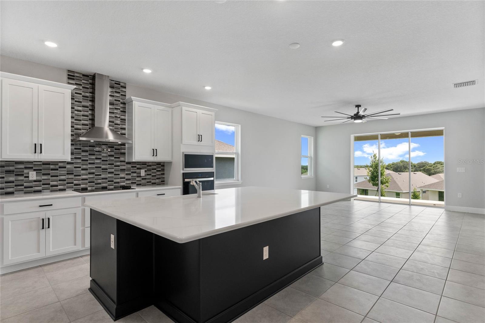 Image 5 of 36 For 2112 Keystone Pass