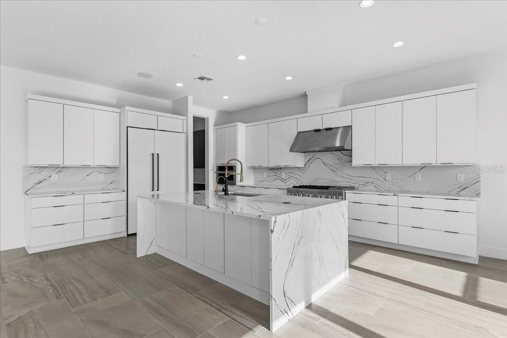 Image 14 of 64 For 9004 Santorini Drive