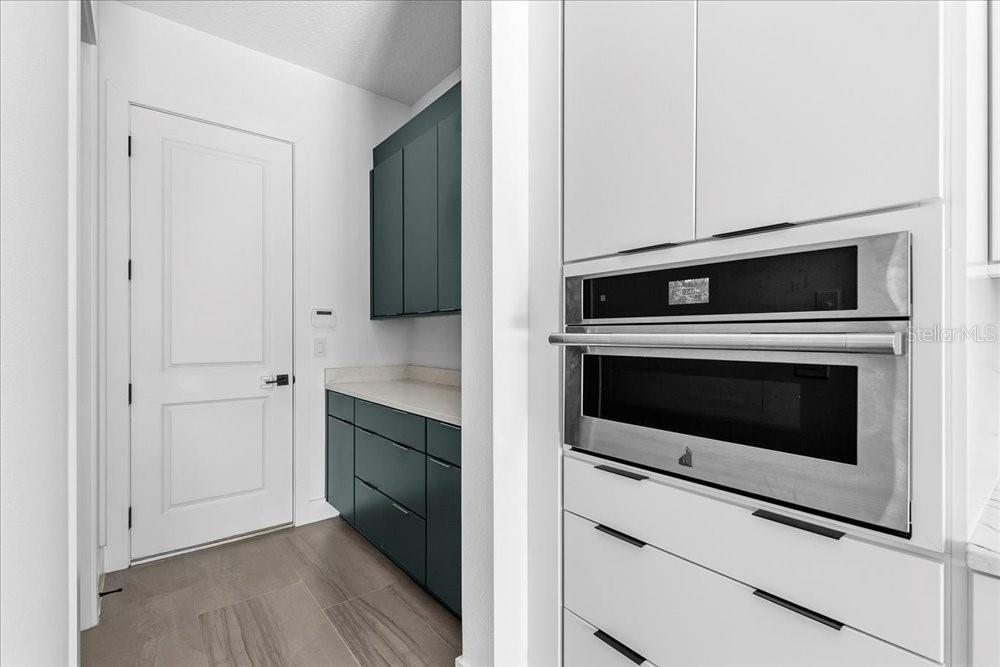 Image 19 of 64 For 9004 Santorini Drive