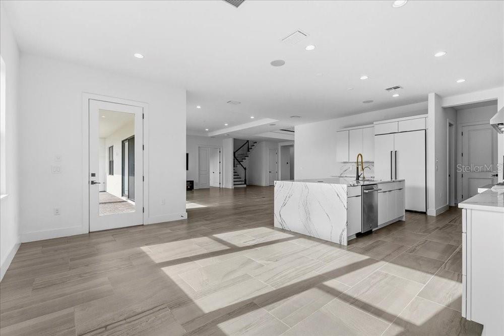 Image 21 of 64 For 9004 Santorini Drive