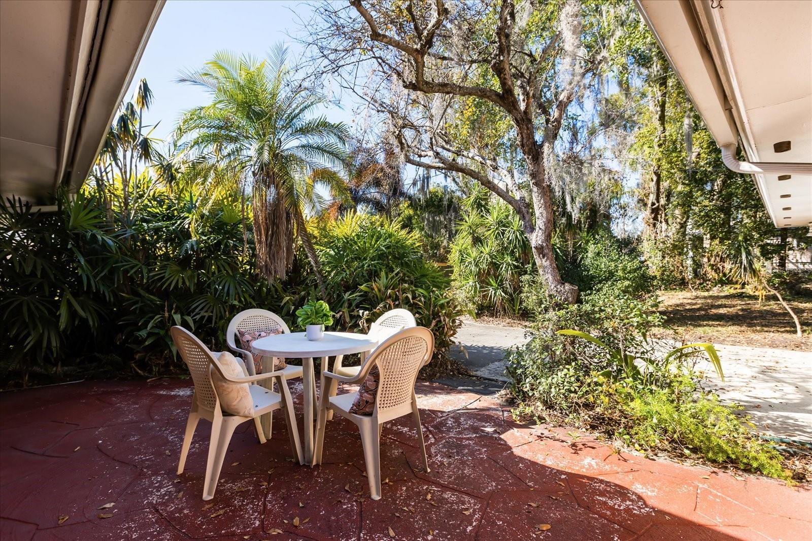 Image 23 of 53 For 1620 Summerlin Avenue