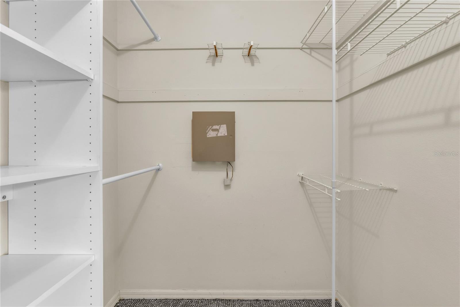 Image 27 of 53 For 1620 Summerlin Avenue