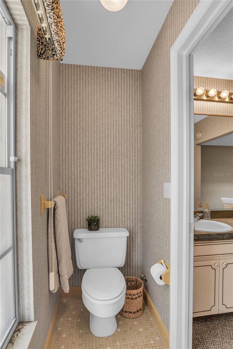 Image 30 of 53 For 1620 Summerlin Avenue