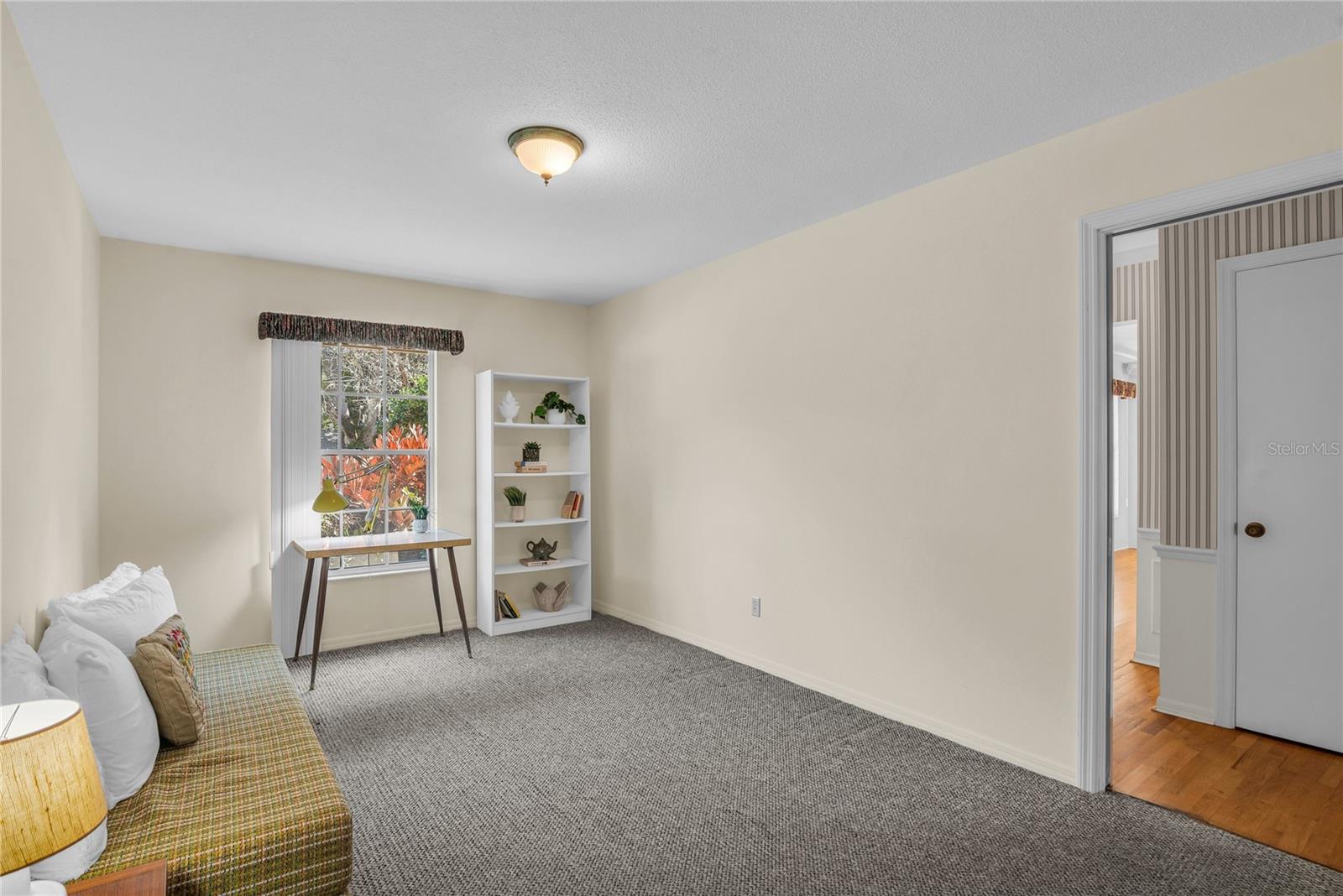 Image 31 of 53 For 1620 Summerlin Avenue