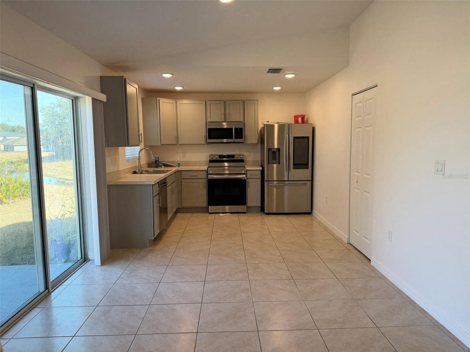 Image 3 of 9 For 225 Dogfish Lane