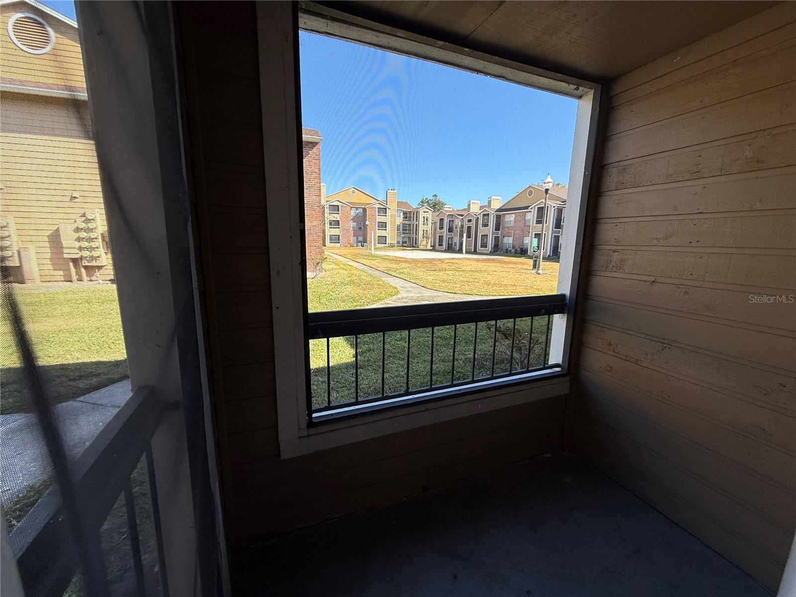 Image 18 of 24 For 5500 Devonbriar Way 104