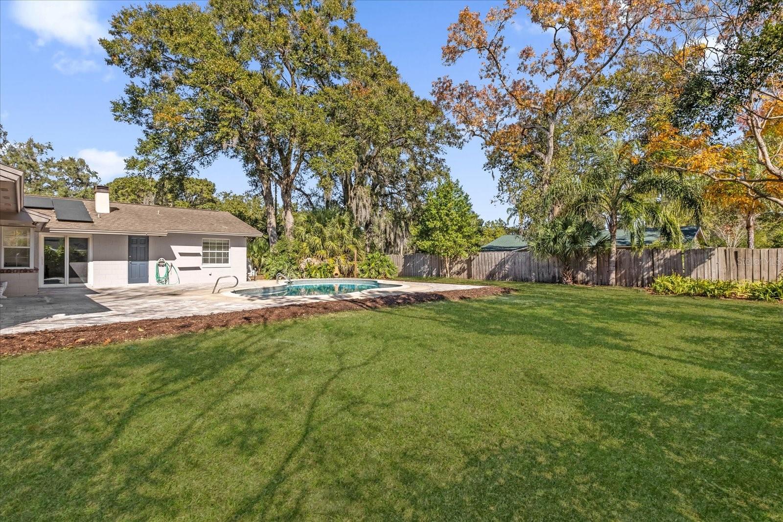 Image 30 of 34 For 12 Horseman Cove