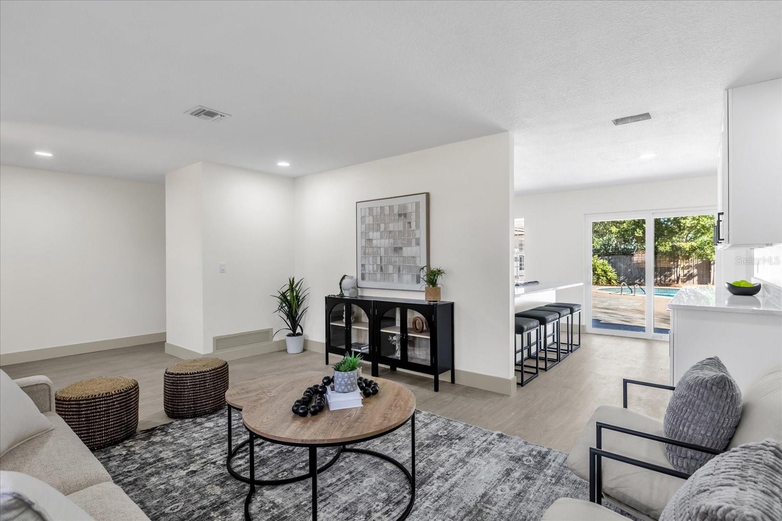 Image 7 of 34 For 12 Horseman Cove