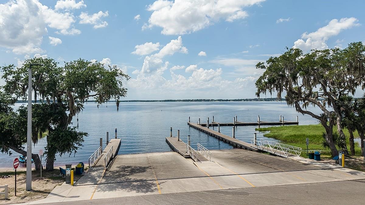 Image 28 of 36 For 7643 Waterscape Drive