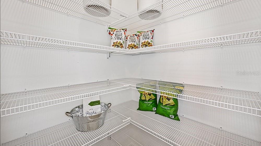 Image 8 of 36 For 7643 Waterscape Drive