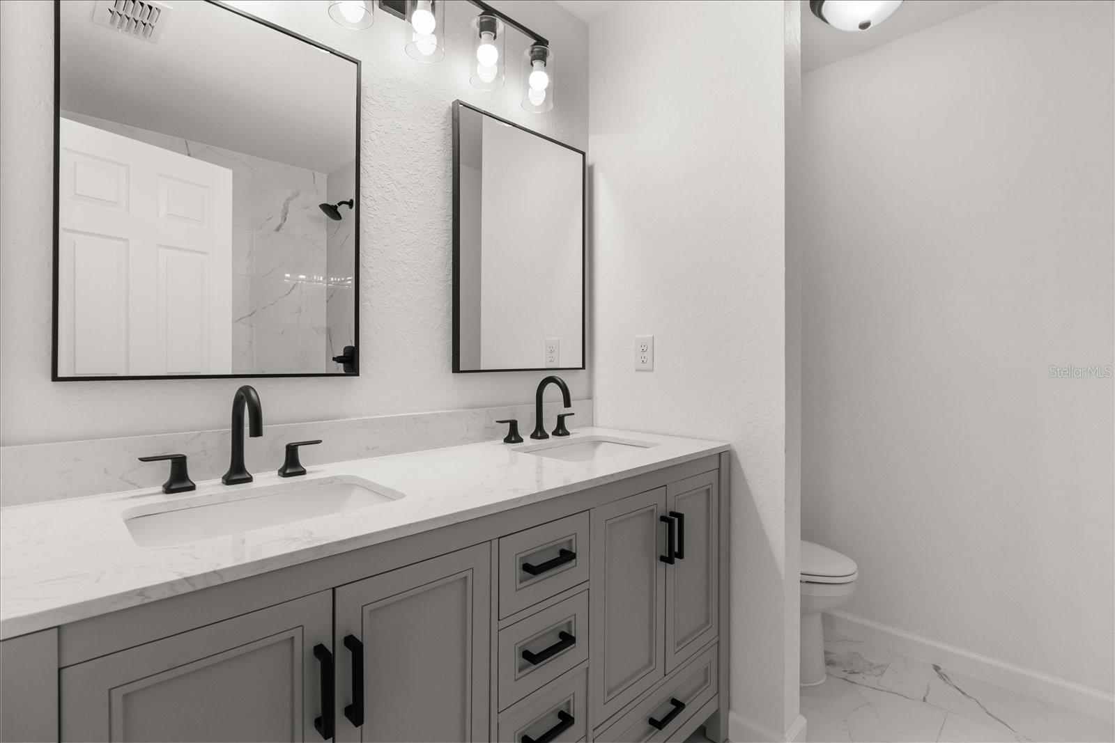 Image 16 of 25 For 510 15th Avenue