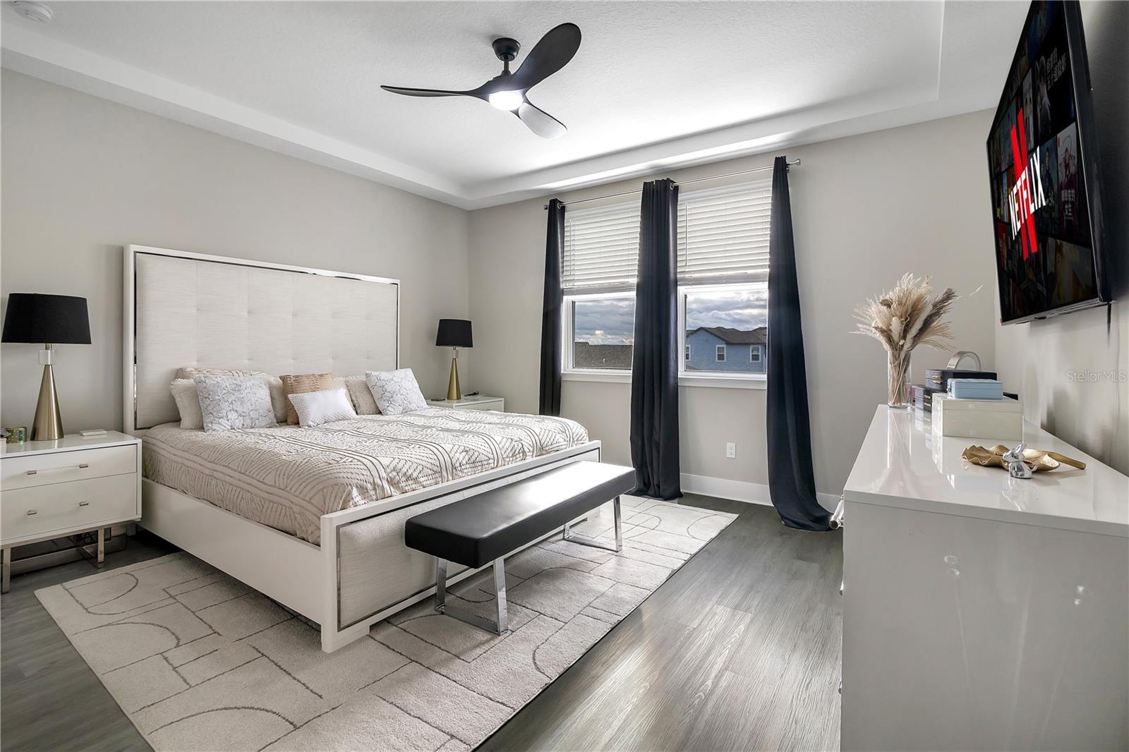 Listing photo id 12 for 4875 Lacewing Drive