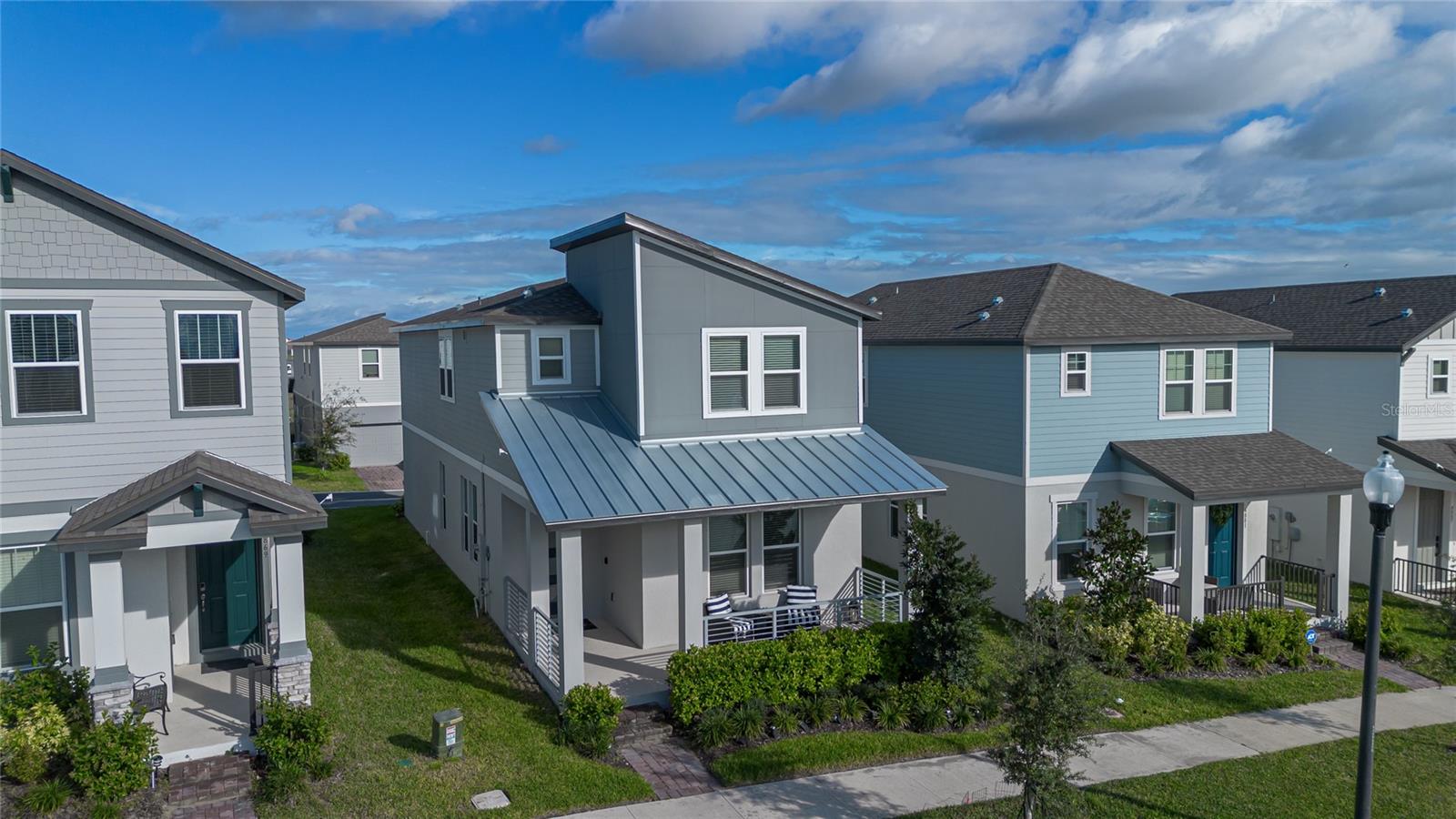 Listing photo id 1 for 4875 Lacewing Drive