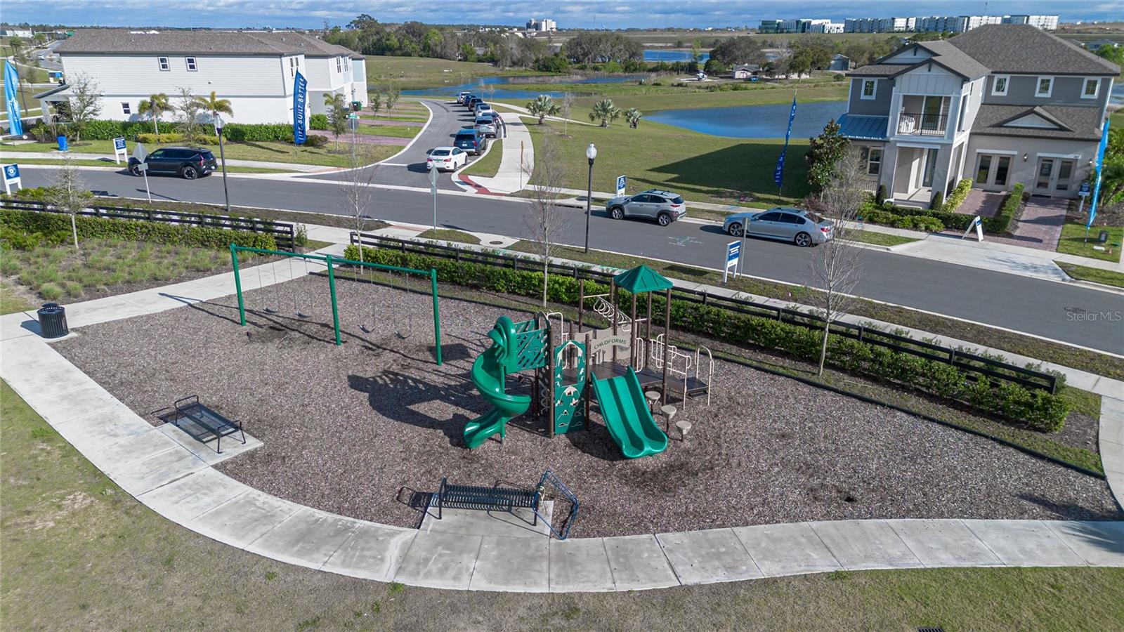 Listing photo id 29 for 4875 Lacewing Drive