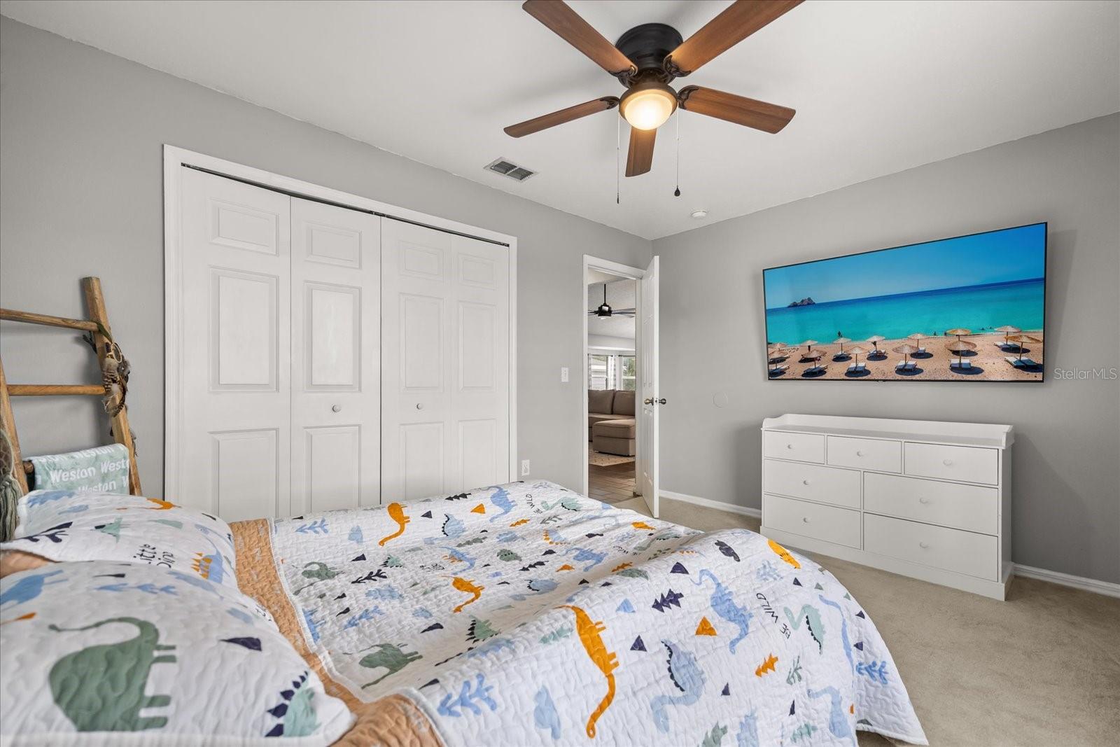 Image 17 of 29 For 275 Walnut Avenue