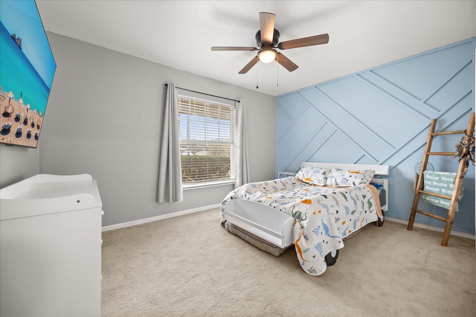 Image 18 of 29 For 275 Walnut Avenue