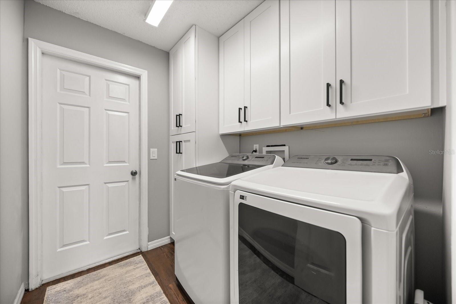 Image 22 of 29 For 275 Walnut Avenue