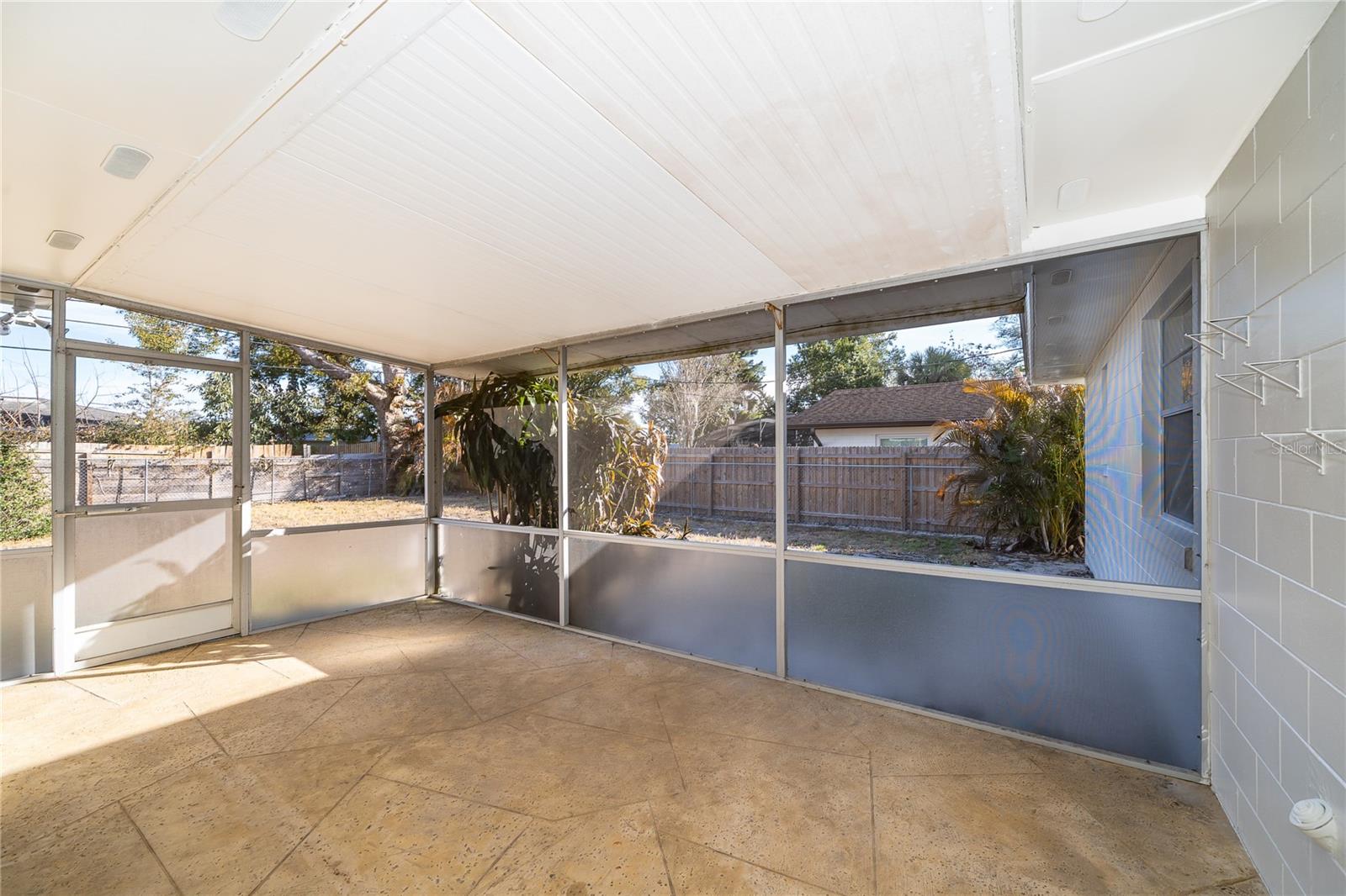 Image 3 of 27 For 4529 Flagg Street