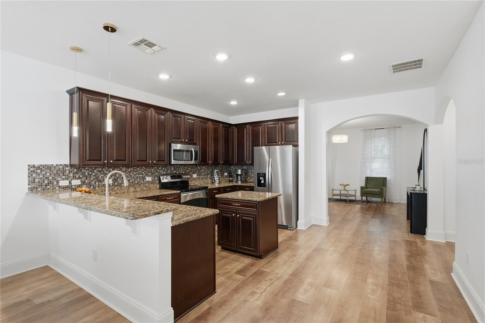 Image 13 of 56 For 6382 Golden Dewdrop Trail