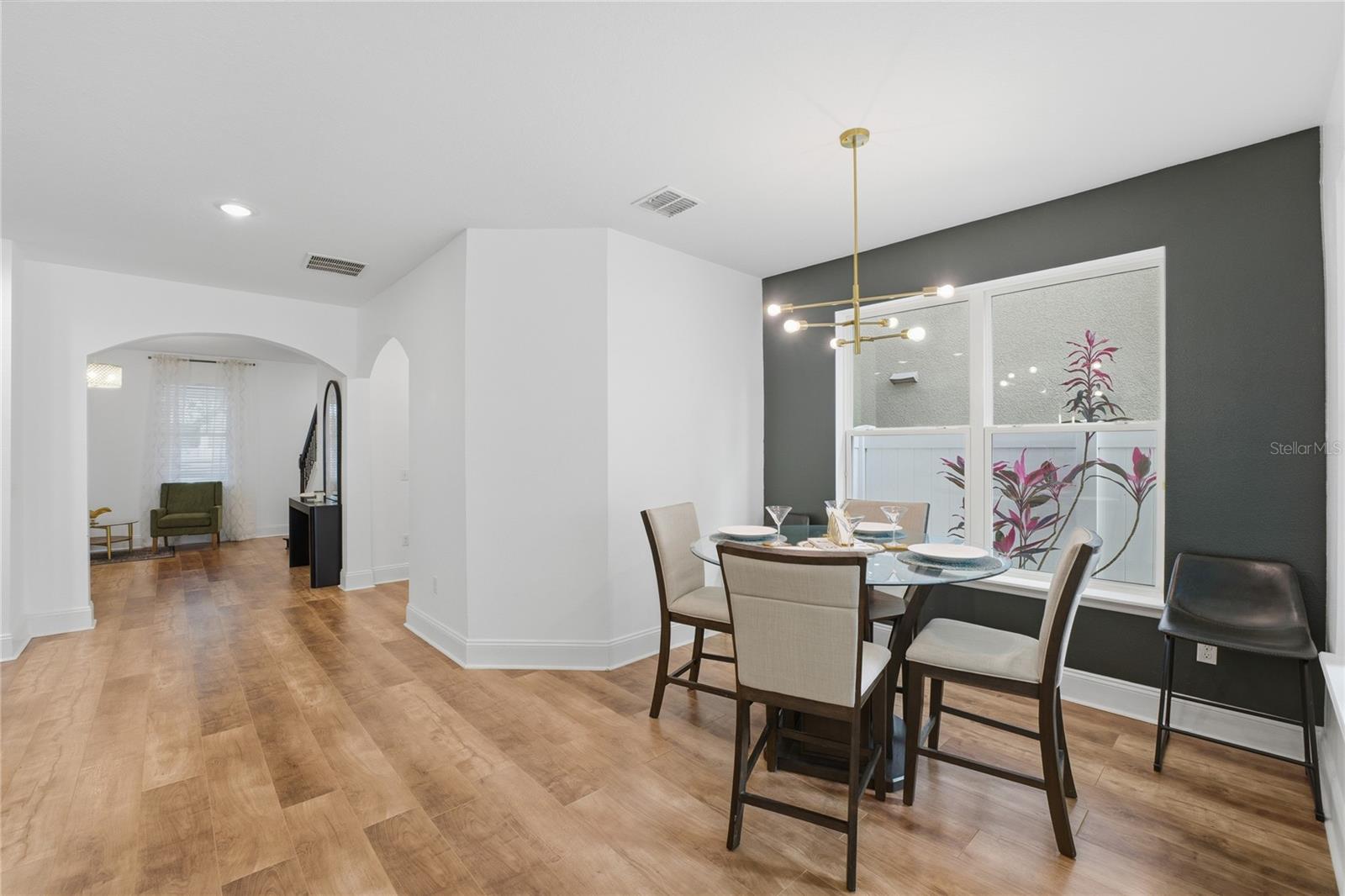 Image 21 of 56 For 6382 Golden Dewdrop Trail