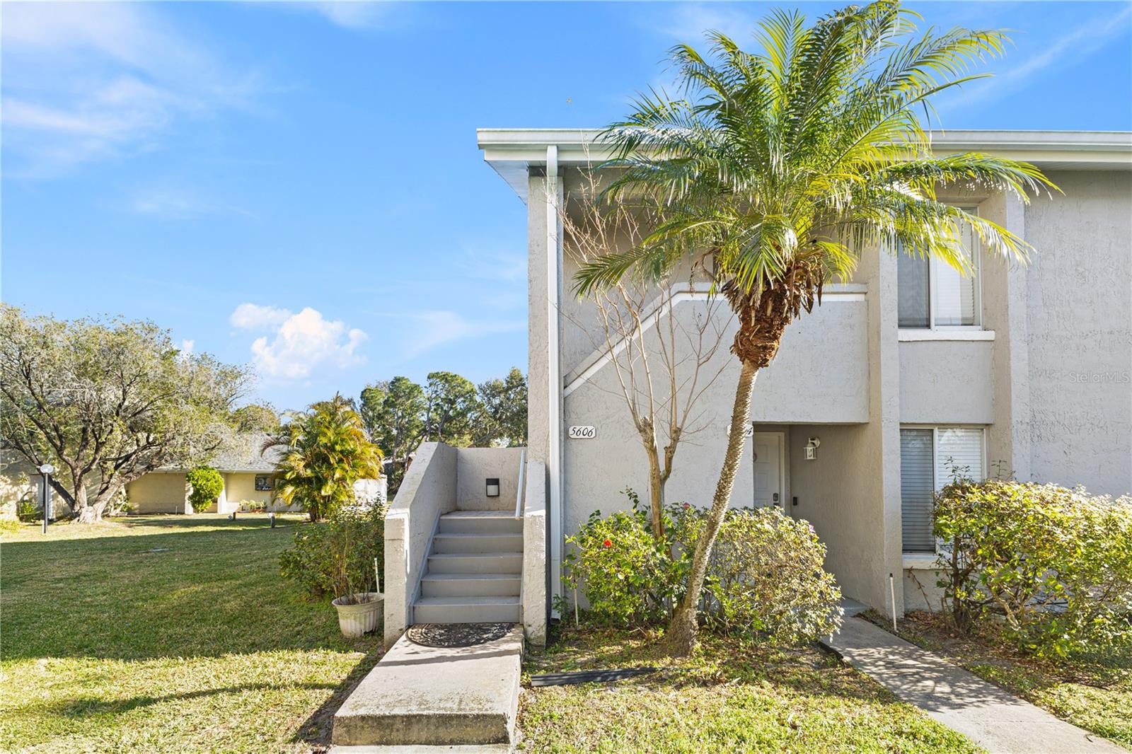 Image 26 of 31 For 5606 Blue Shadows Court 10