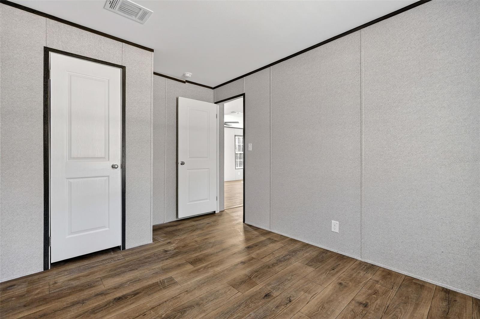 Image 33 of 49 For 11116 64th Street