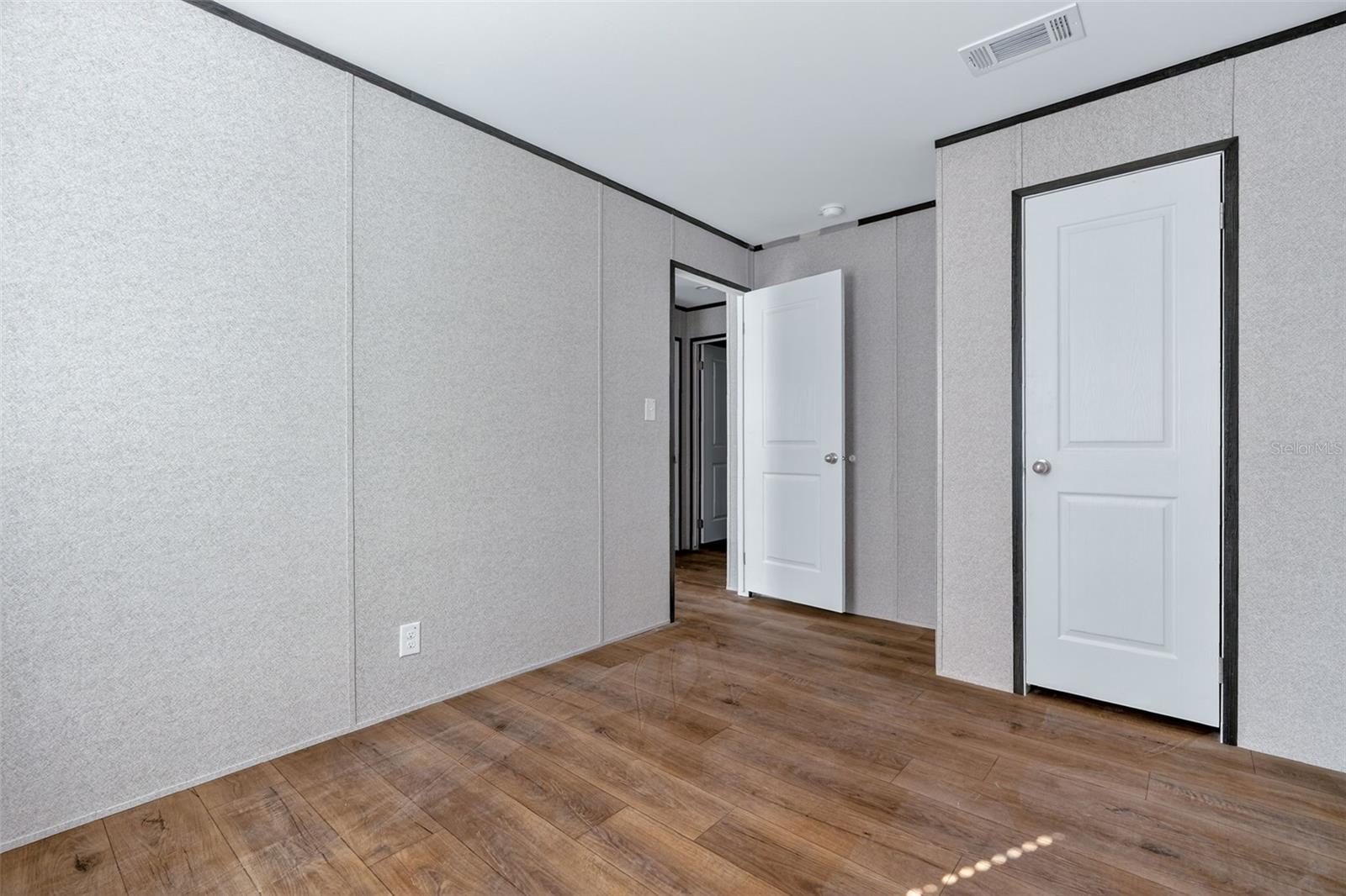 Image 35 of 49 For 11116 64th Street