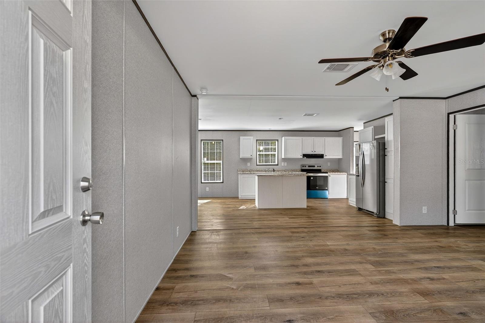 Image 9 of 49 For 11116 64th Street