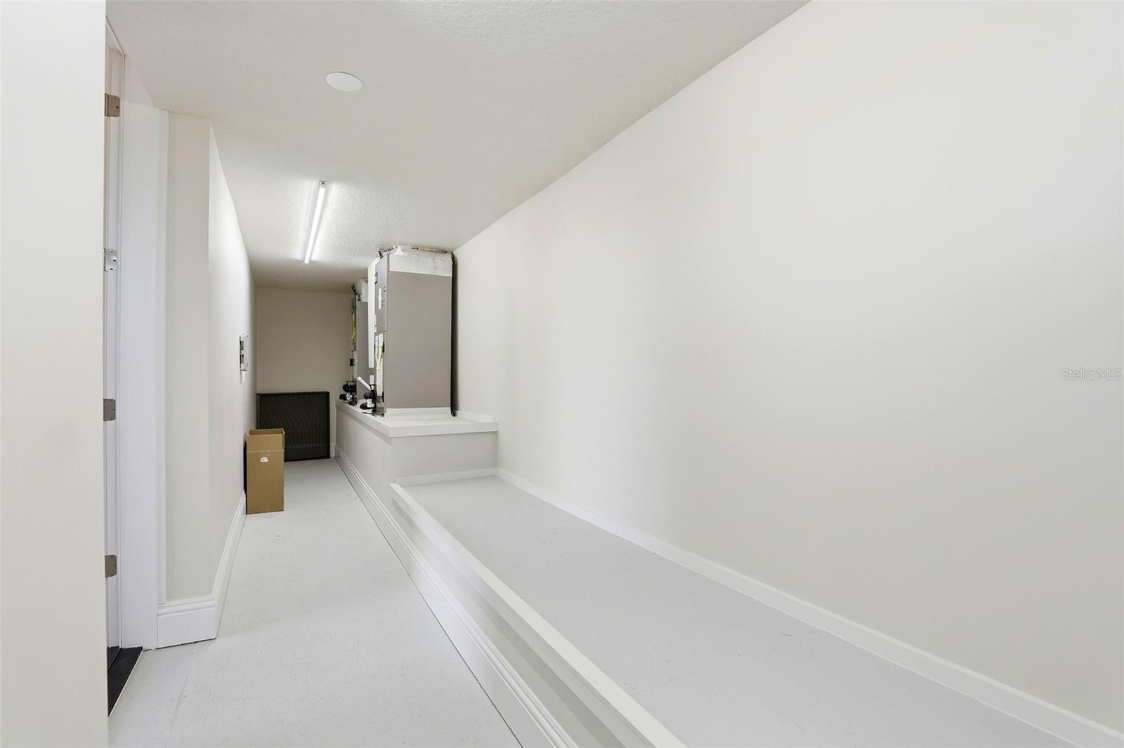 Image 41 of 50 For 705 Largovista Drive