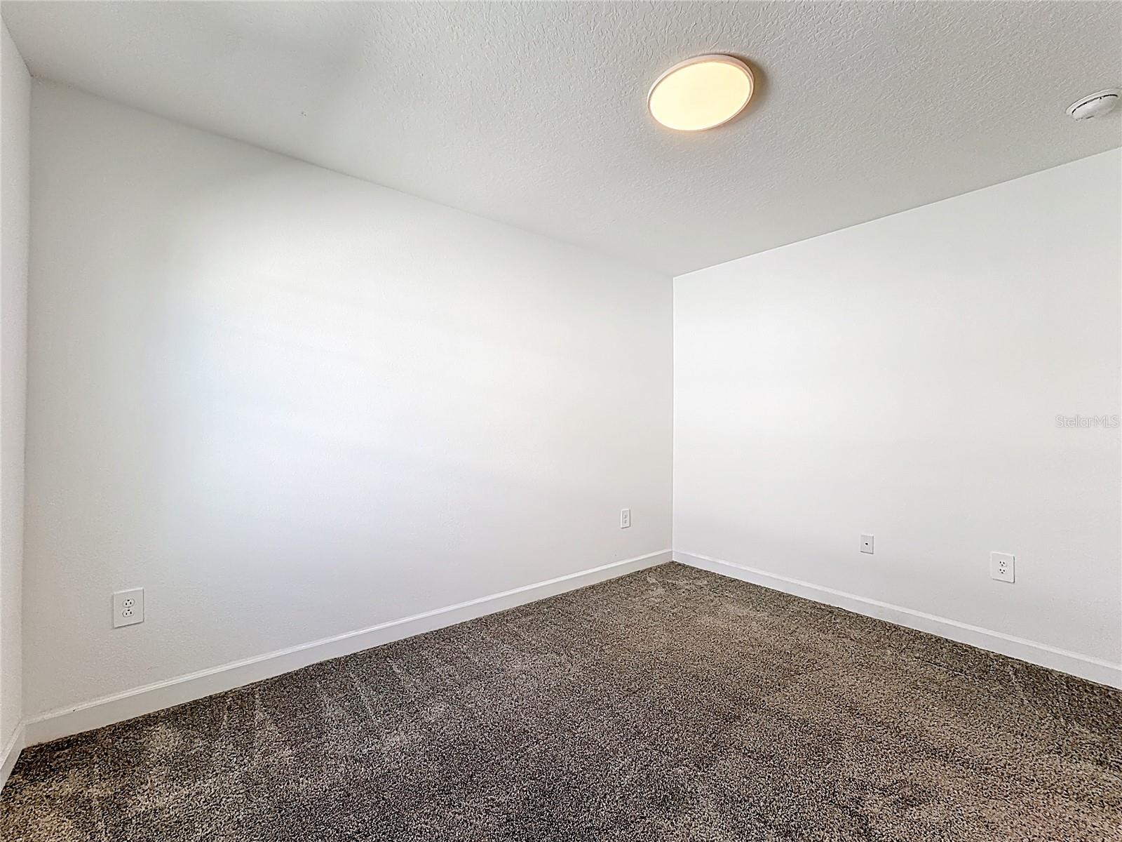 Image 15 of 40 For 3077 Ella Way