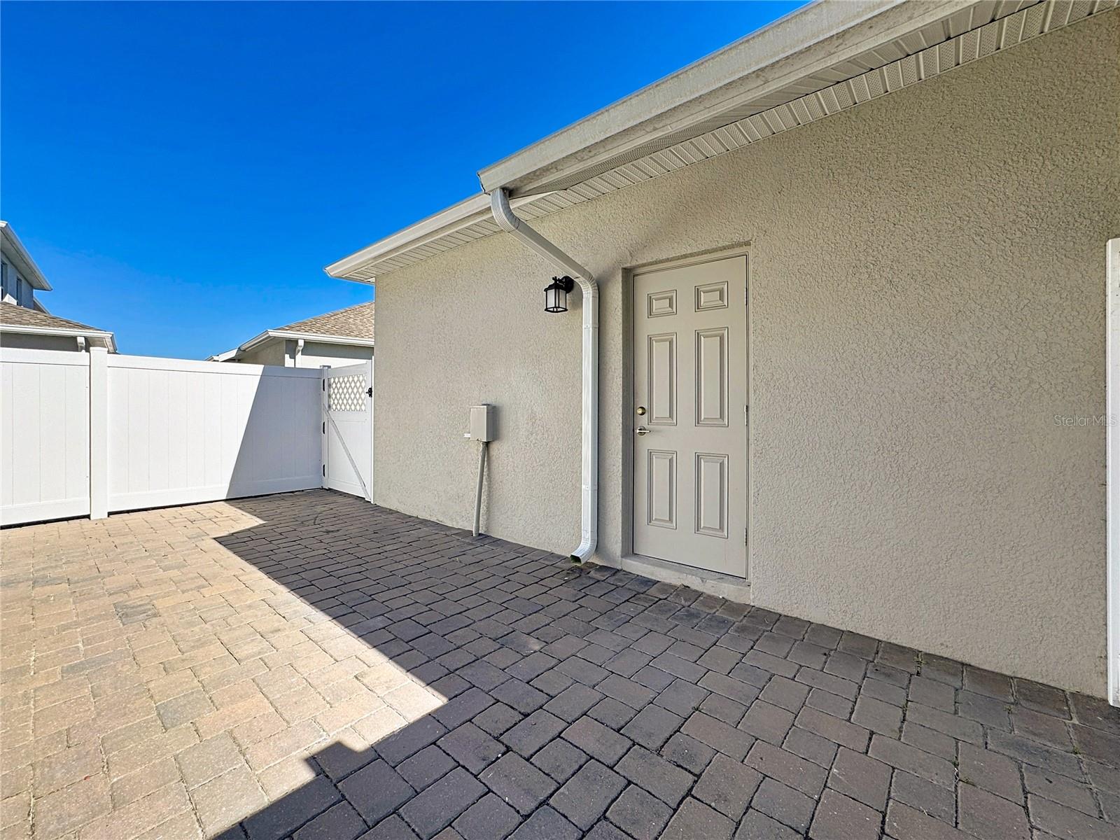 Image 23 of 40 For 3077 Ella Way