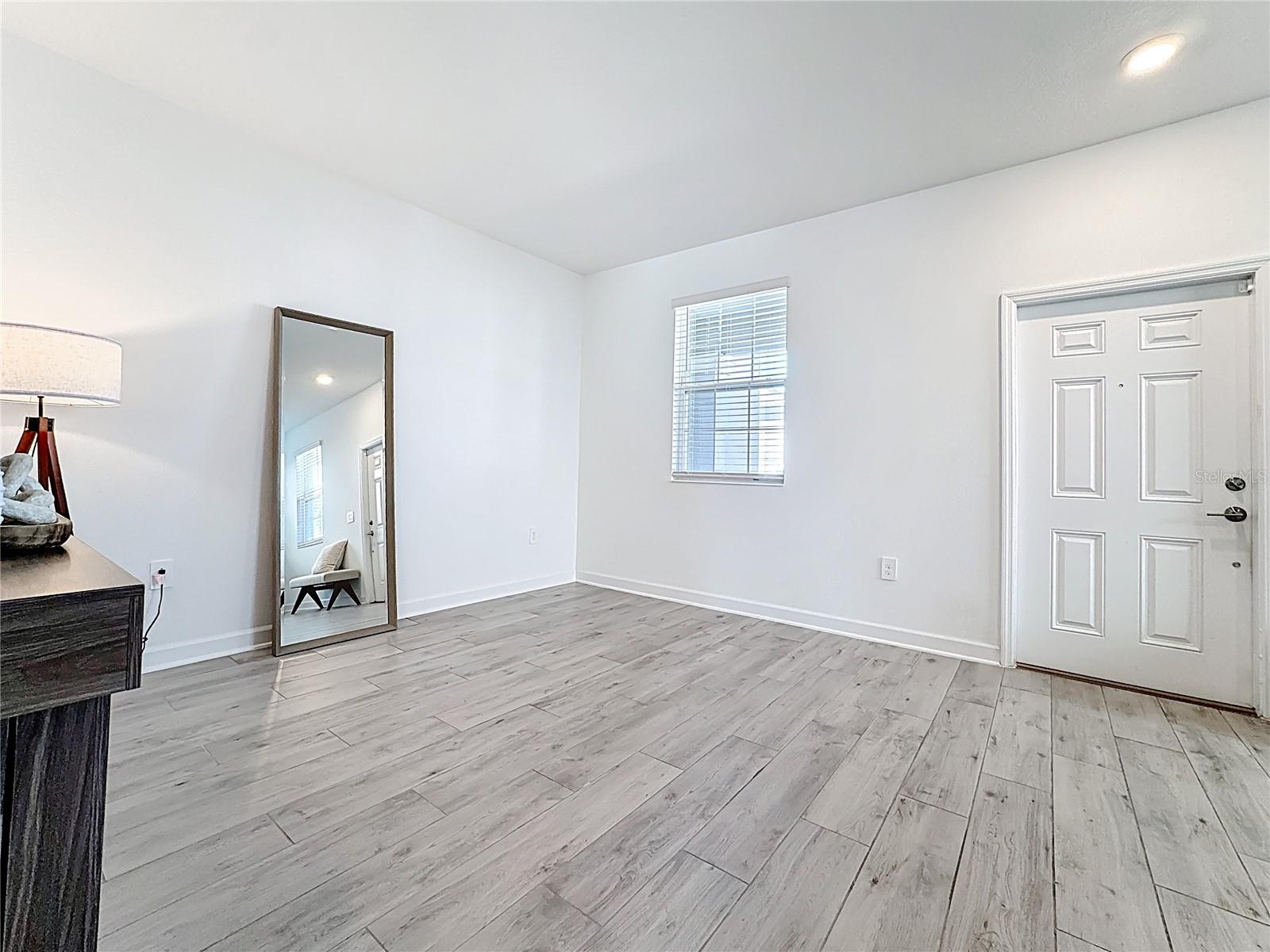 Image 7 of 40 For 3077 Ella Way