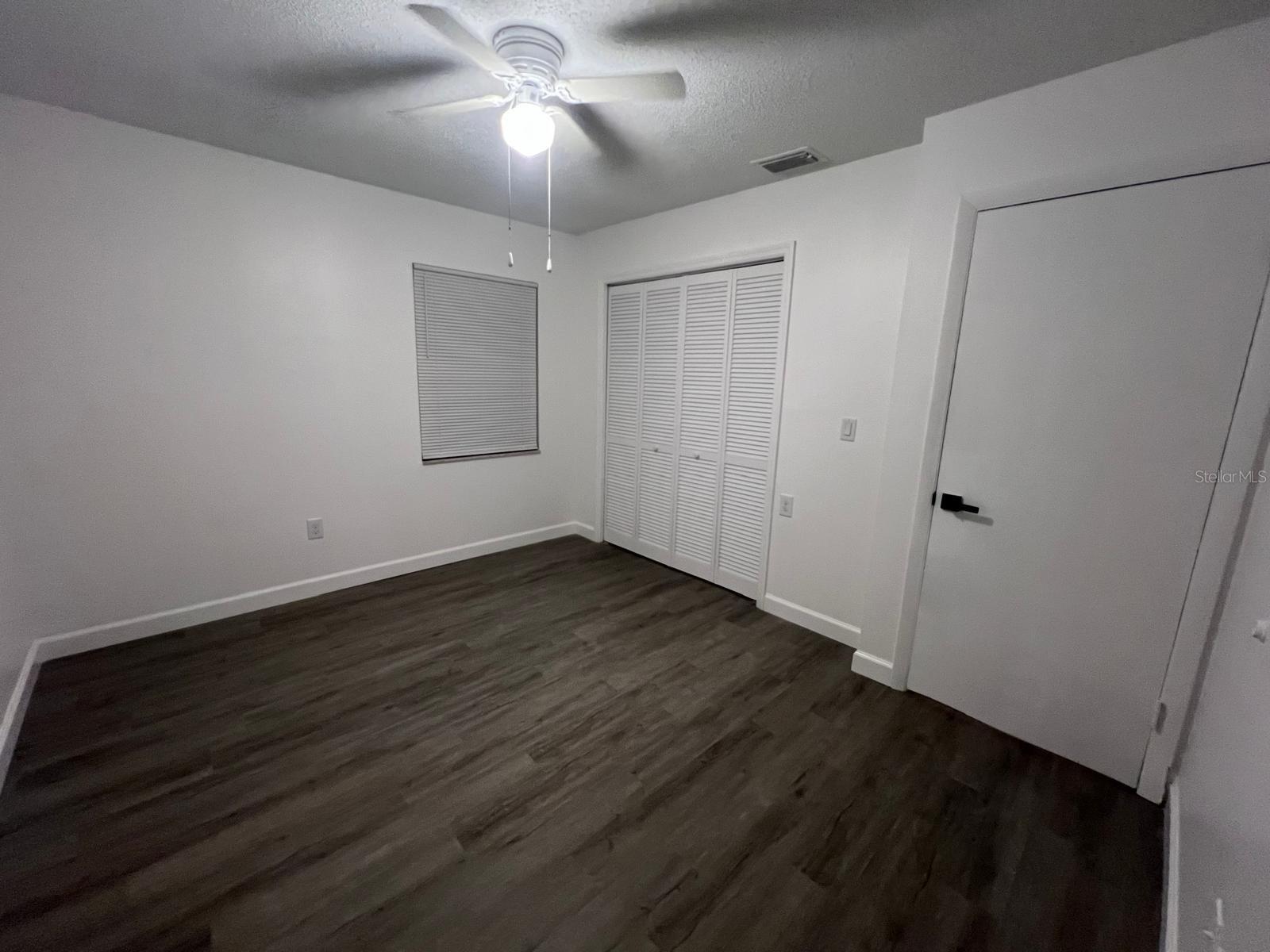 Image 8 of 9 For 2623 Coral Avenue