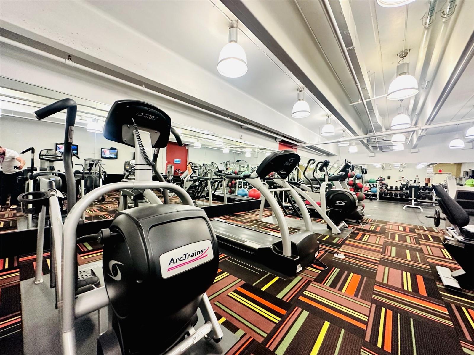 Image 15 of 32 For 101 Eola Drive 1119