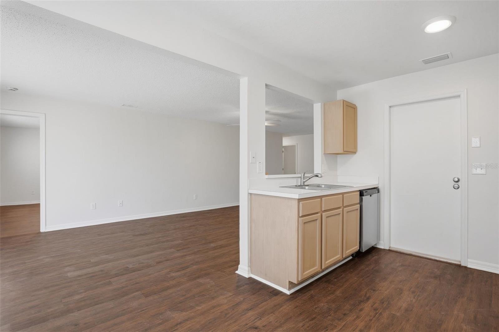 Image 15 of 34 For 12519 Dawn Vista Drive