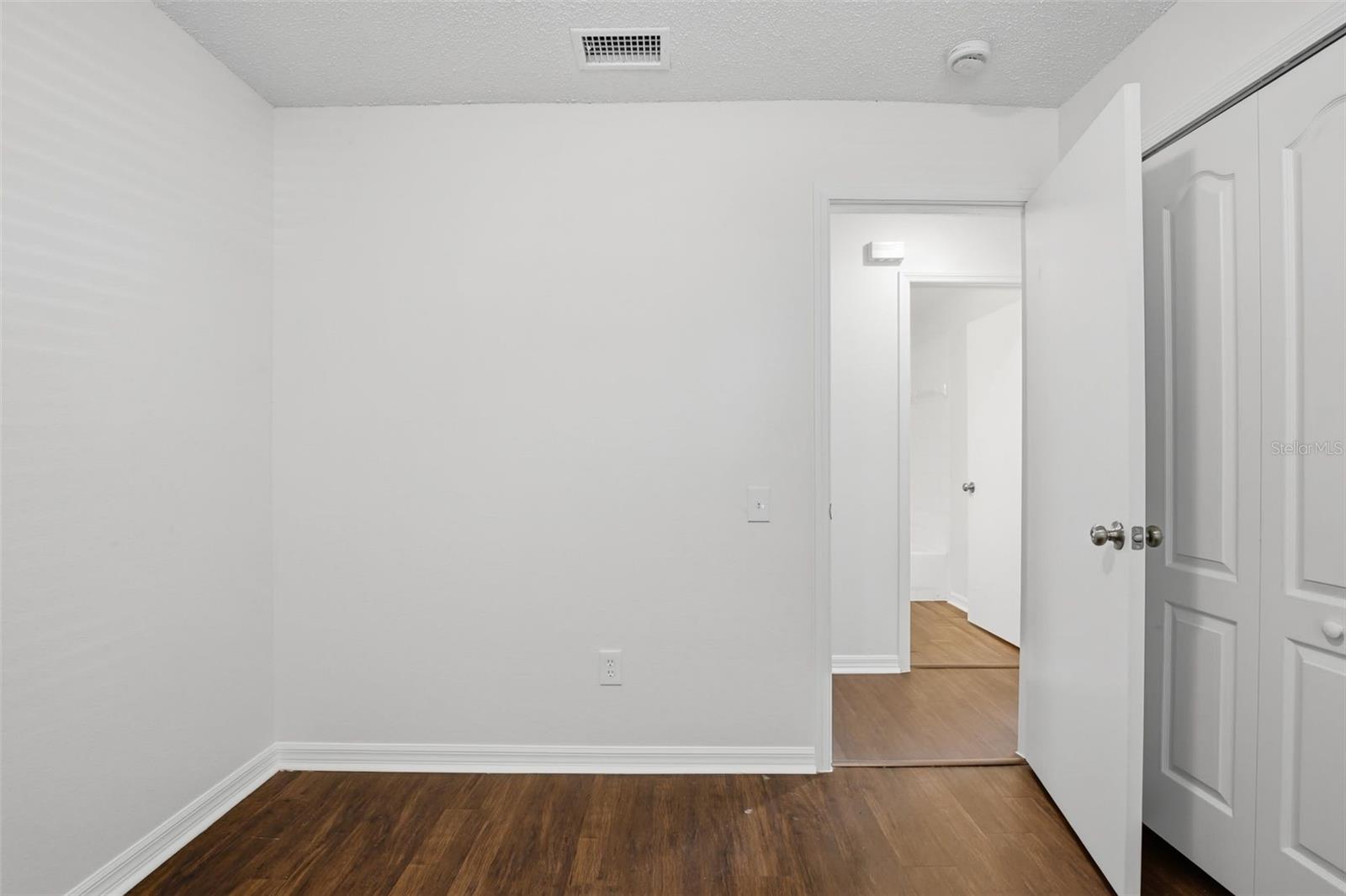 Image 30 of 34 For 12519 Dawn Vista Drive