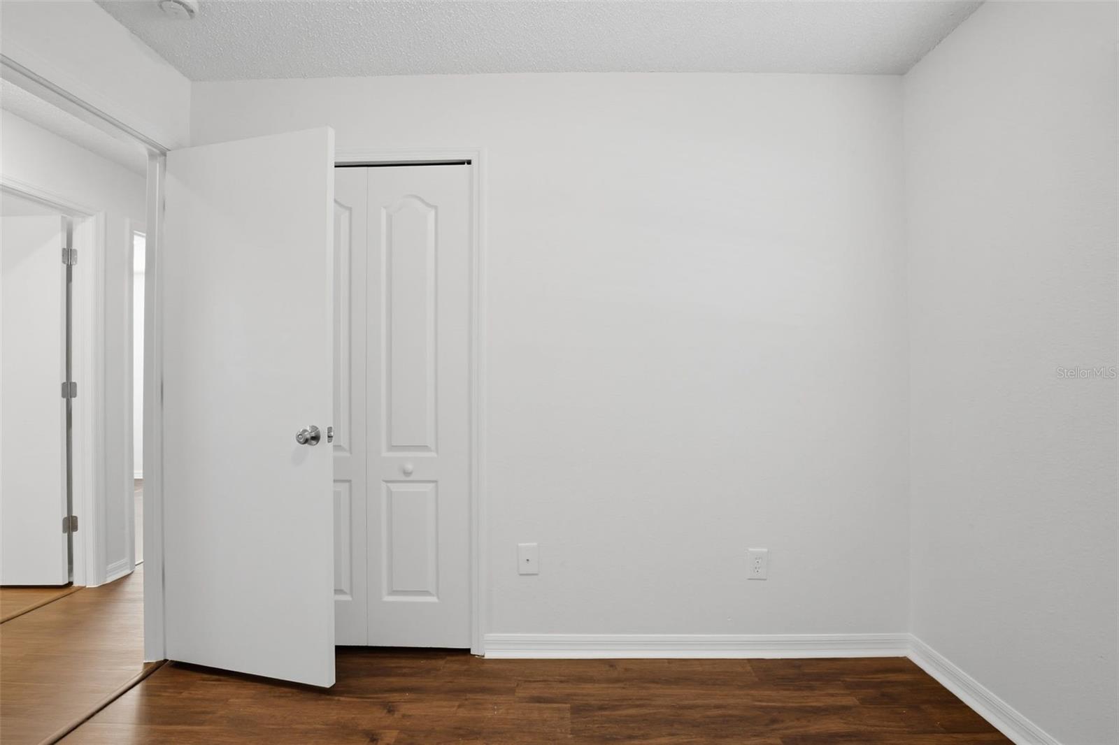 Image 9 of 34 For 12519 Dawn Vista Drive