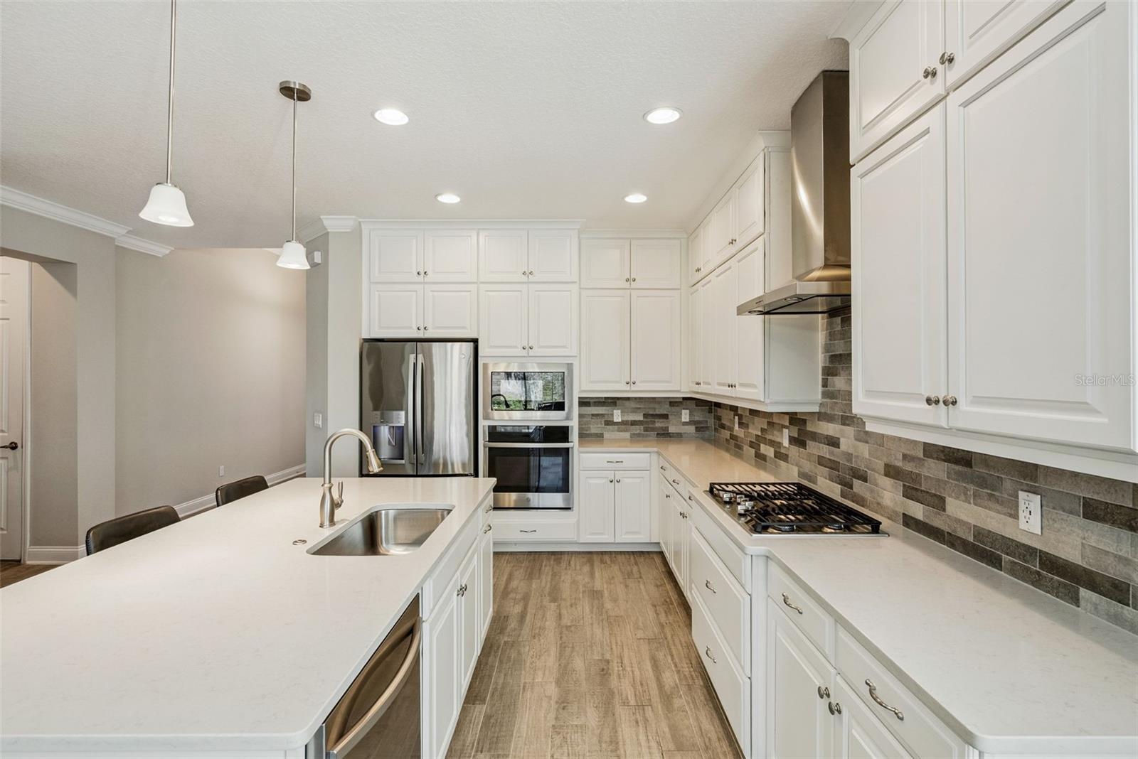 Image 12 of 61 For 2169 Bay Line Road